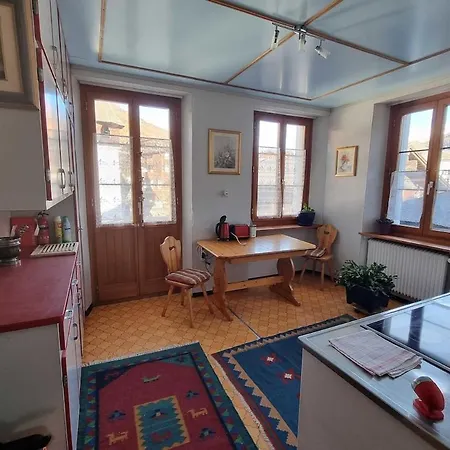 Bright Alpine Duplex With Balcony Views * Glis