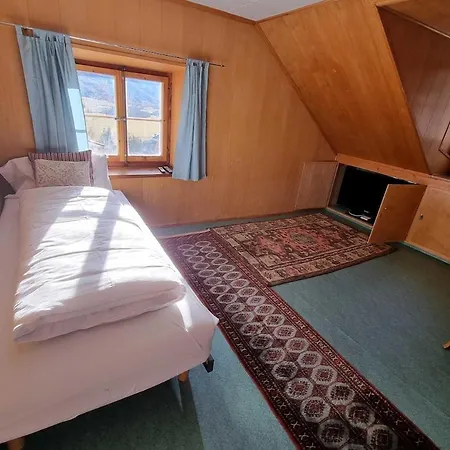 Διαμέρισμα Bright Alpine Duplex With Balcony Views Glis
