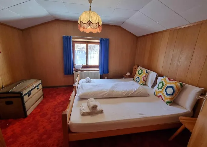 Bright Alpine Duplex With Balcony Views 公寓 Glis